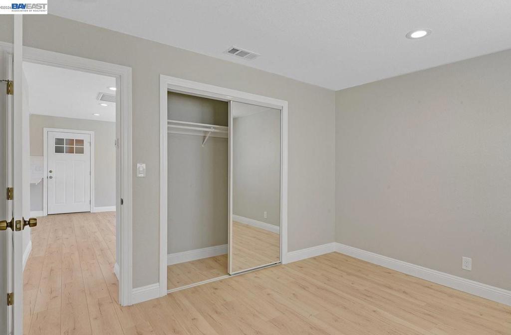 1631 Frisbie Ct Property Photo 10