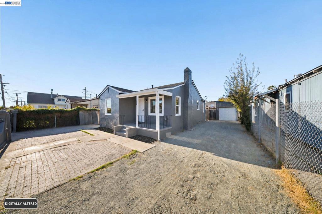 1209 84th Ave Property Photo 6