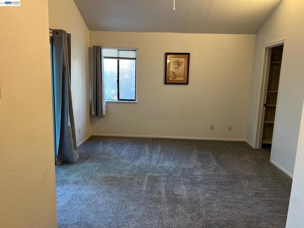21239 Gary Drive 518 Property Photo 2