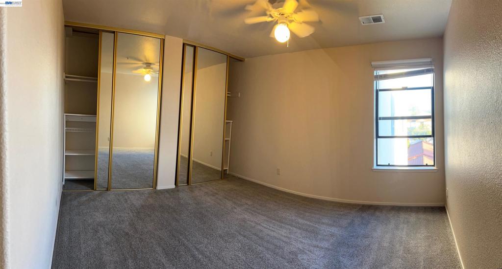 21239 Gary Drive 518 Property Photo 4
