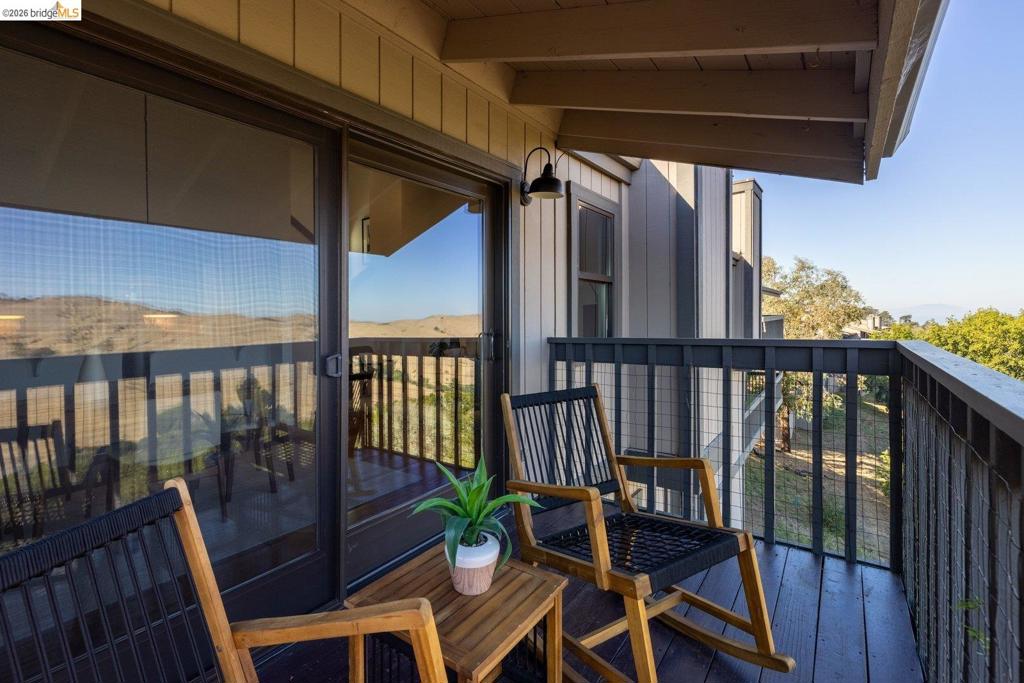 104 Vista Heights Rd Property Photo 9