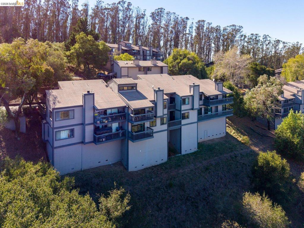 104 Vista Heights Rd Property Photo 45