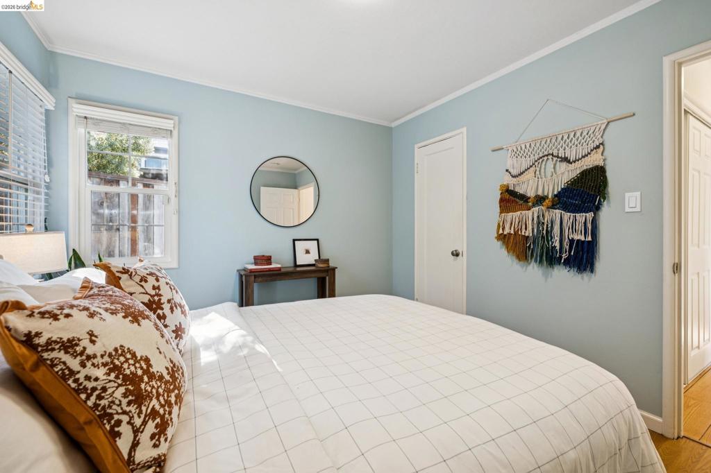 4620 Camden St Property Photo 23