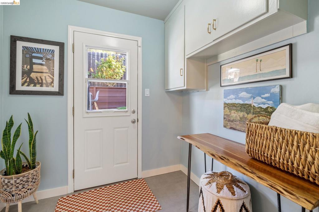 4620 Camden St Property Photo 28