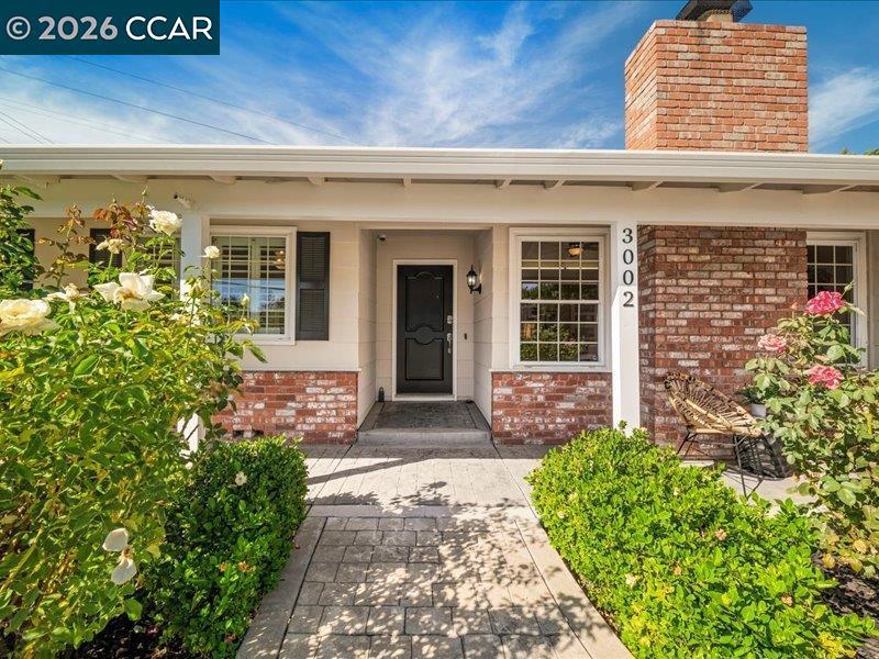 3002 Deerpark Dr Property Photo 5