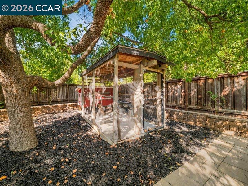 3002 Deerpark Dr Property Photo 37