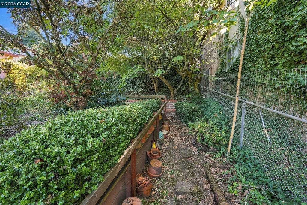 1388 Grizzly Peak Blvd Property Photo 23