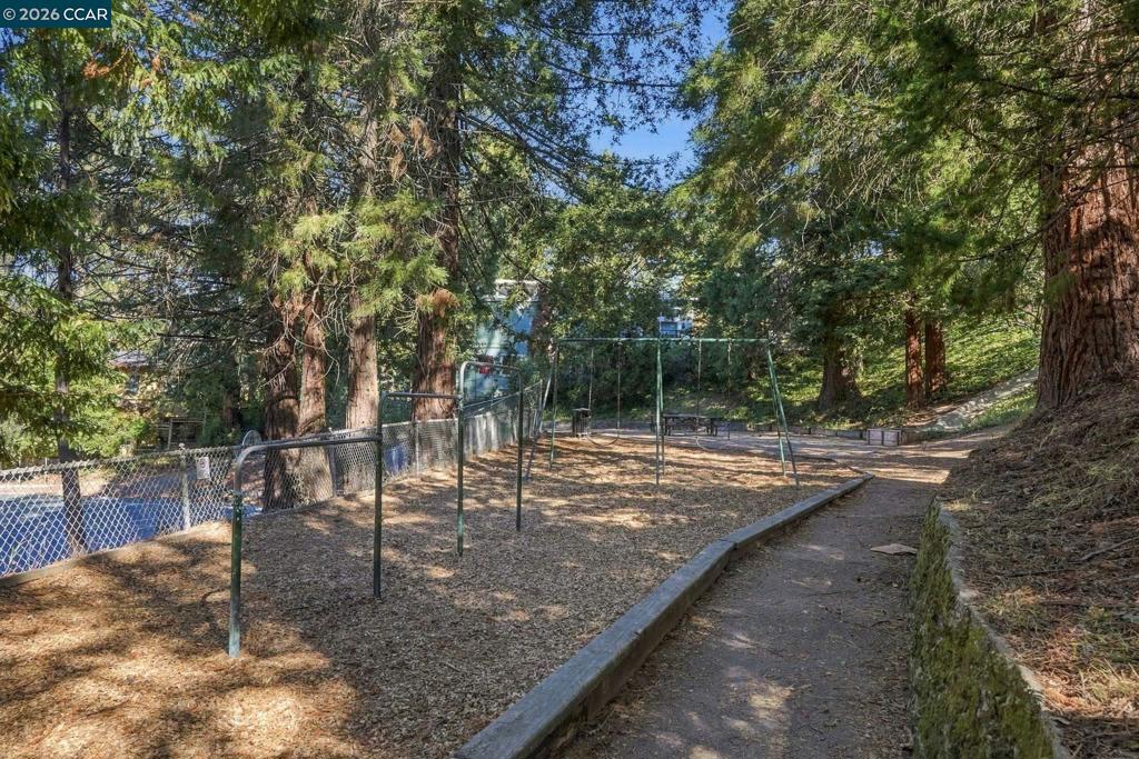 1388 Grizzly Peak Blvd Property Photo 35
