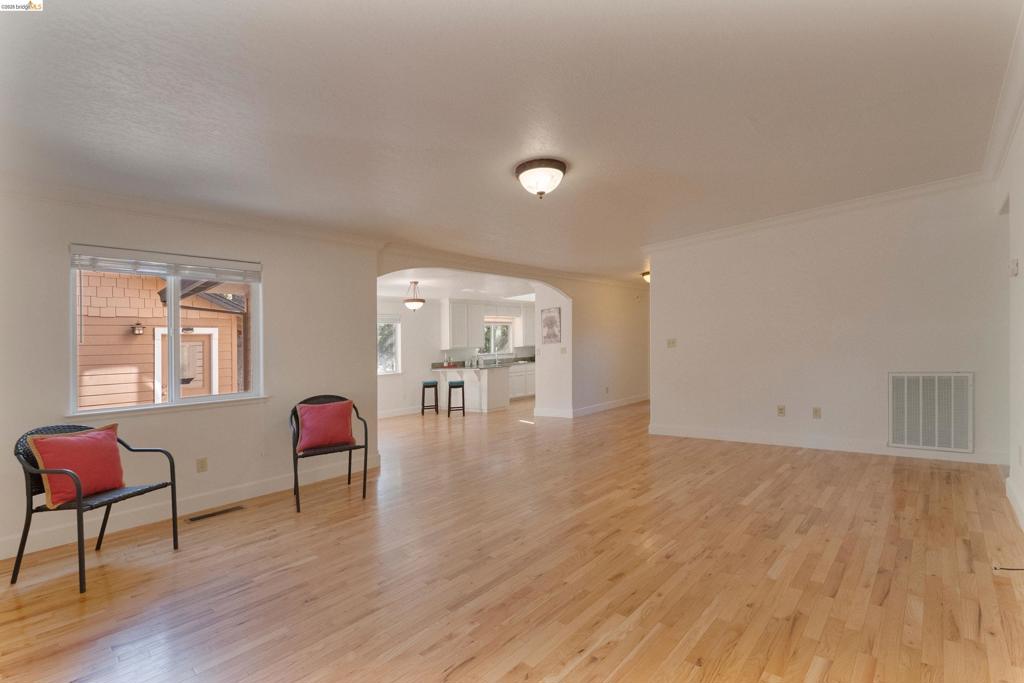 20925 Caylor Dr Property Photo 6