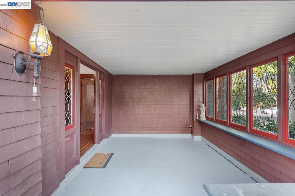 1278 Weber St Property Photo 15