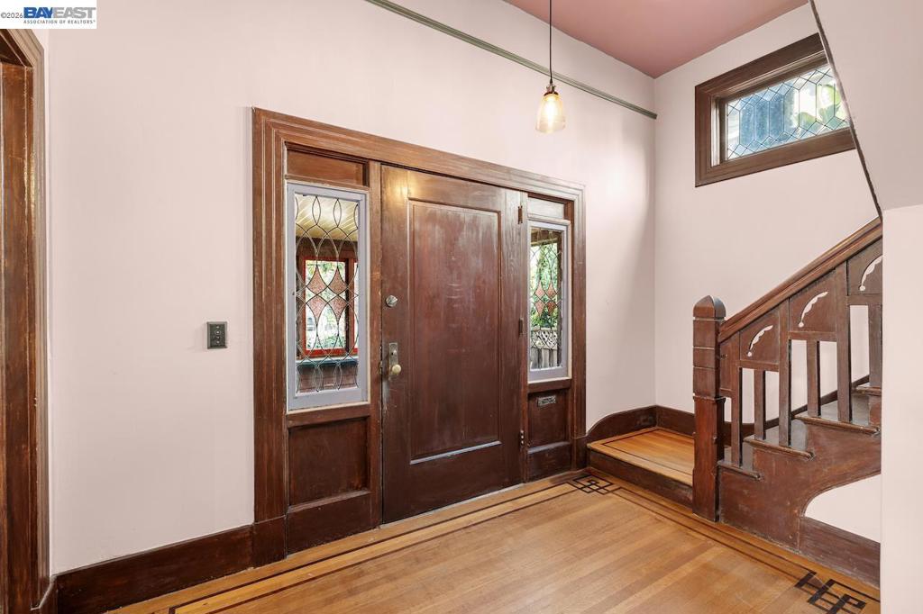 1278 Weber St Property Photo 17