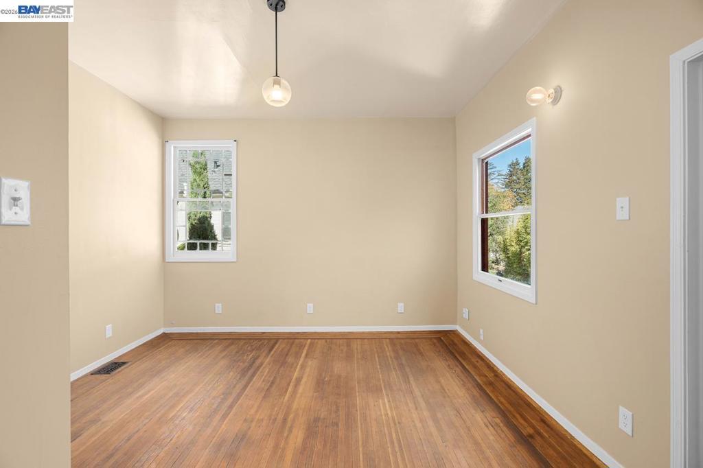 1278 Weber St Property Photo 51