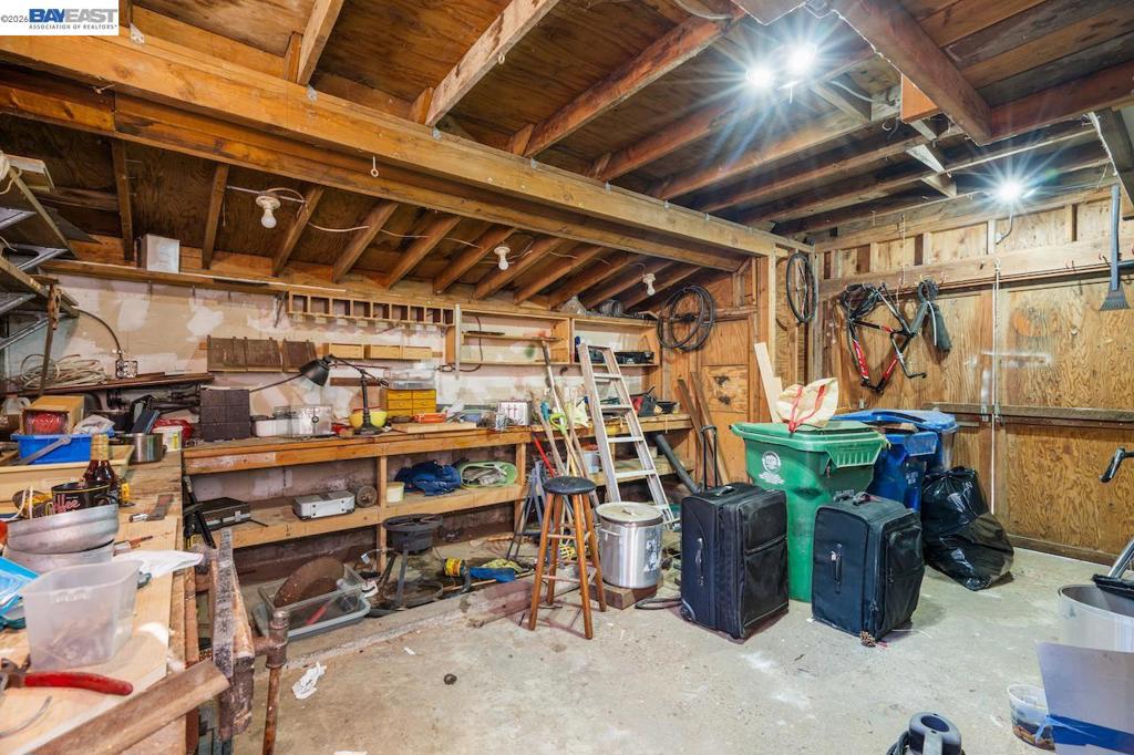 1278 Weber St Property Photo 60
