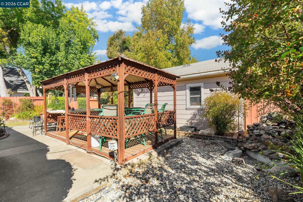 2383 Mountain View Dr Property Photo 23