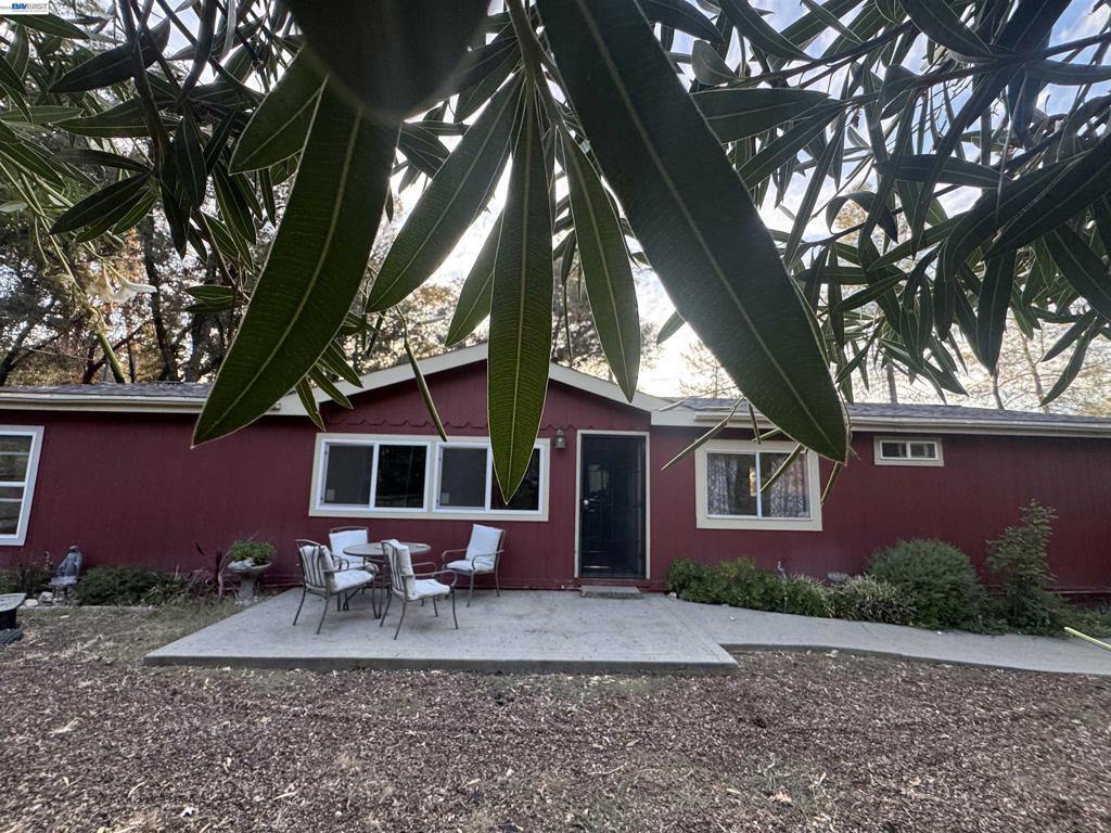 24675 Ben Taylor Road Property Photo 1