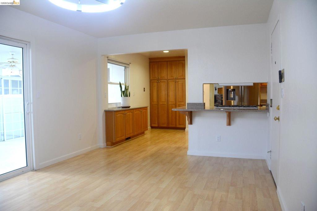 1140 Los Palos Ct Property Photo 13