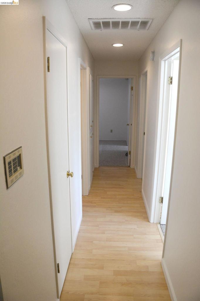 1140 Los Palos Ct Property Photo 22