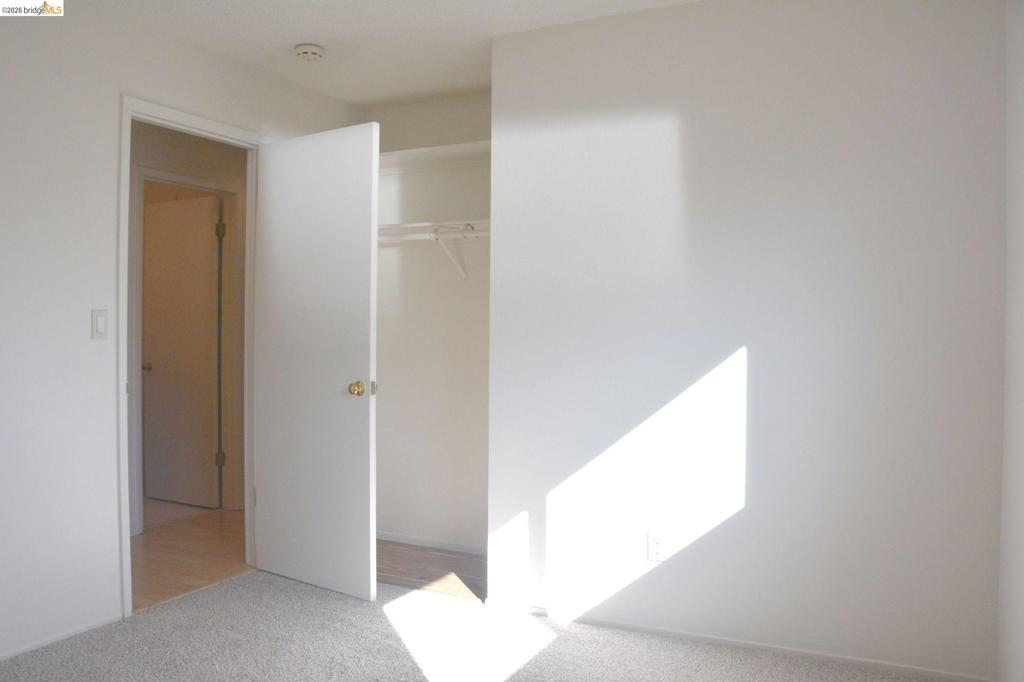 1140 Los Palos Ct Property Photo 24