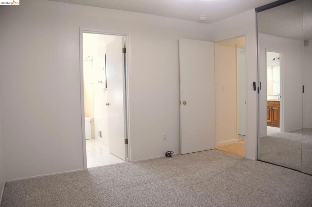 1140 Los Palos Ct Property Photo 31