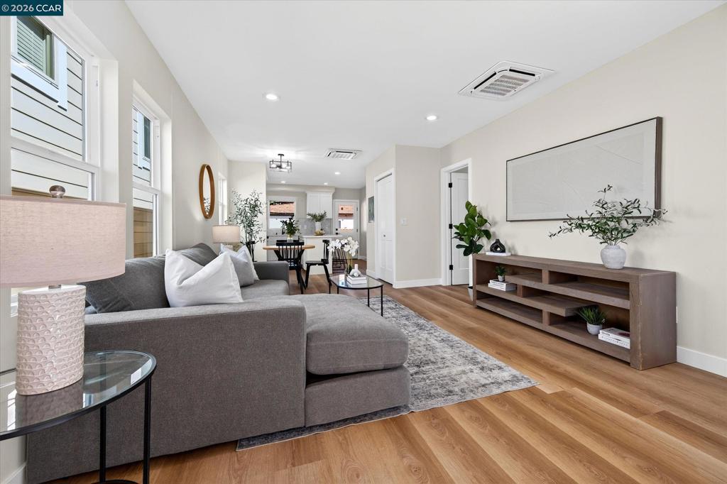 2021 Castro St Property Photo 8