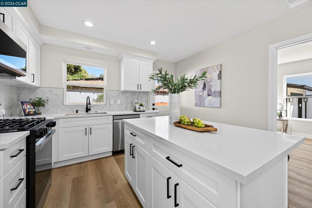 2021 Castro St Property Photo 14