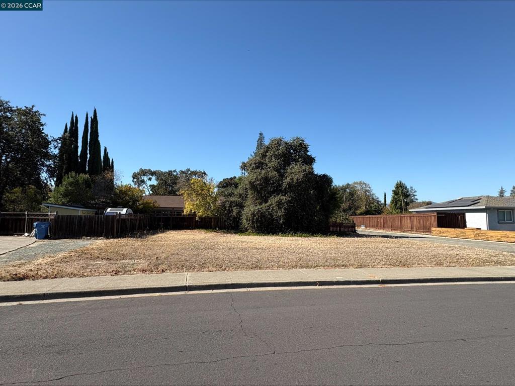 1549 Arkell Property Photo 1