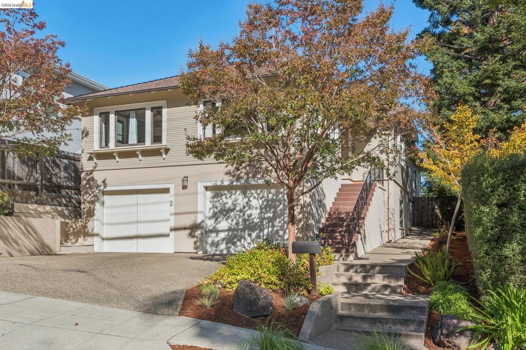 118 Greenbank Ave