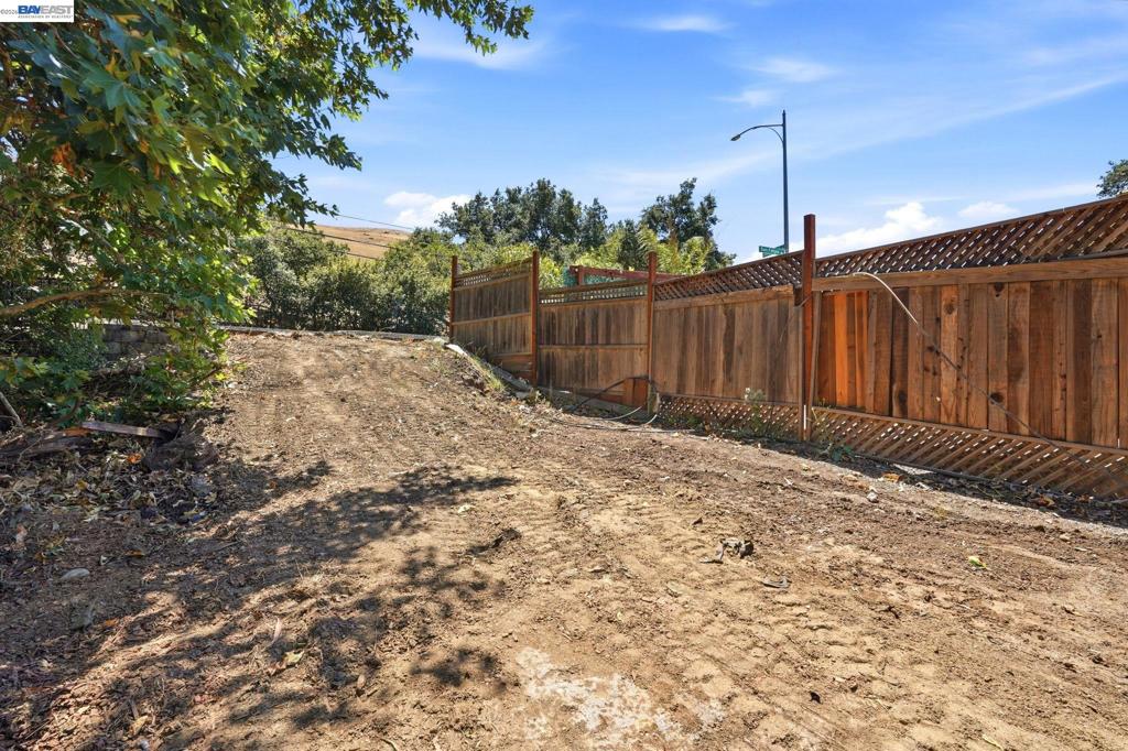 7010 (#2) San Felipe Road Property Photo 21