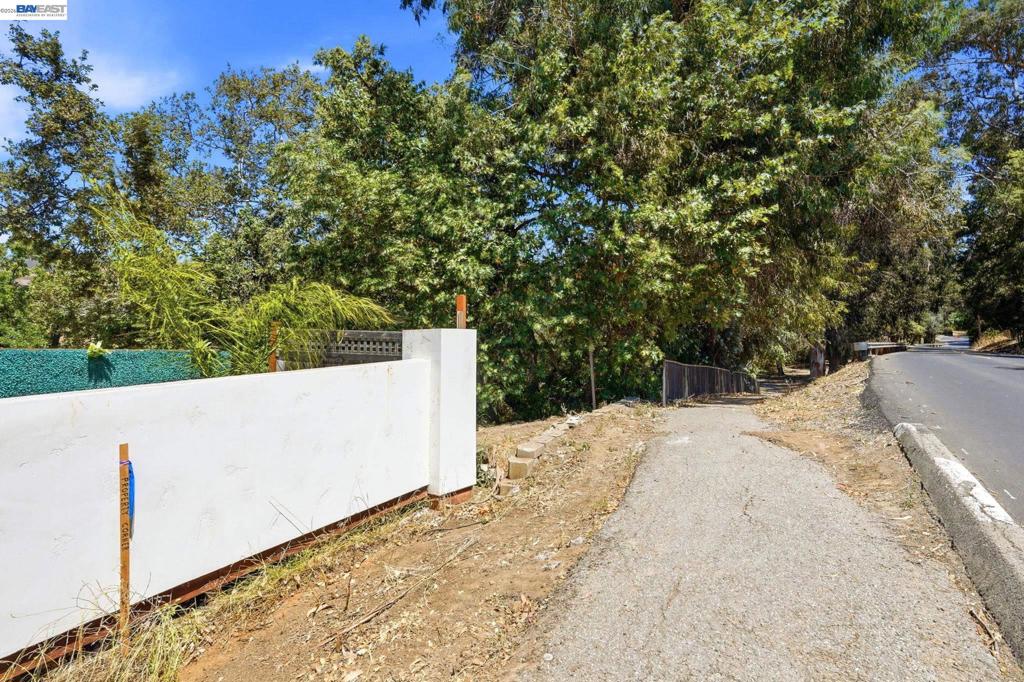 7010 (#2) San Felipe Road Property Photo 32
