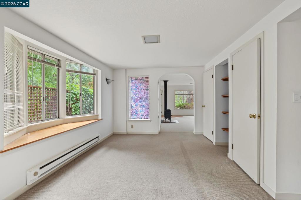 23 Sycamore Ave Property Photo 6