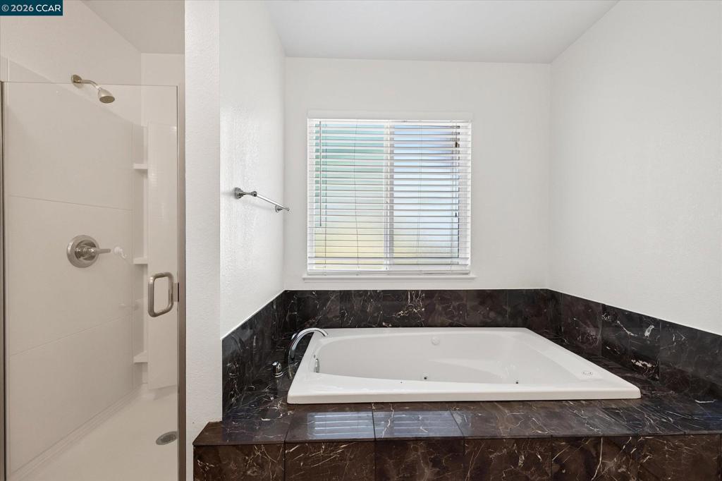 1104 Canterbury Property Photo 21