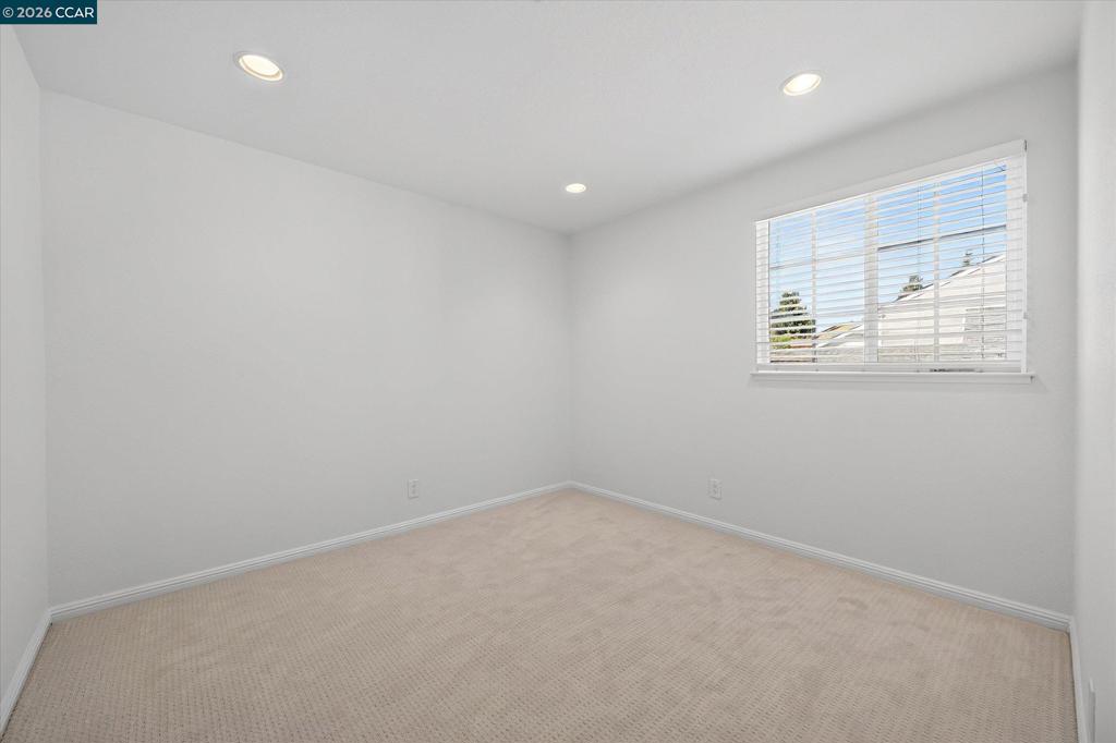 1104 Canterbury Property Photo 22