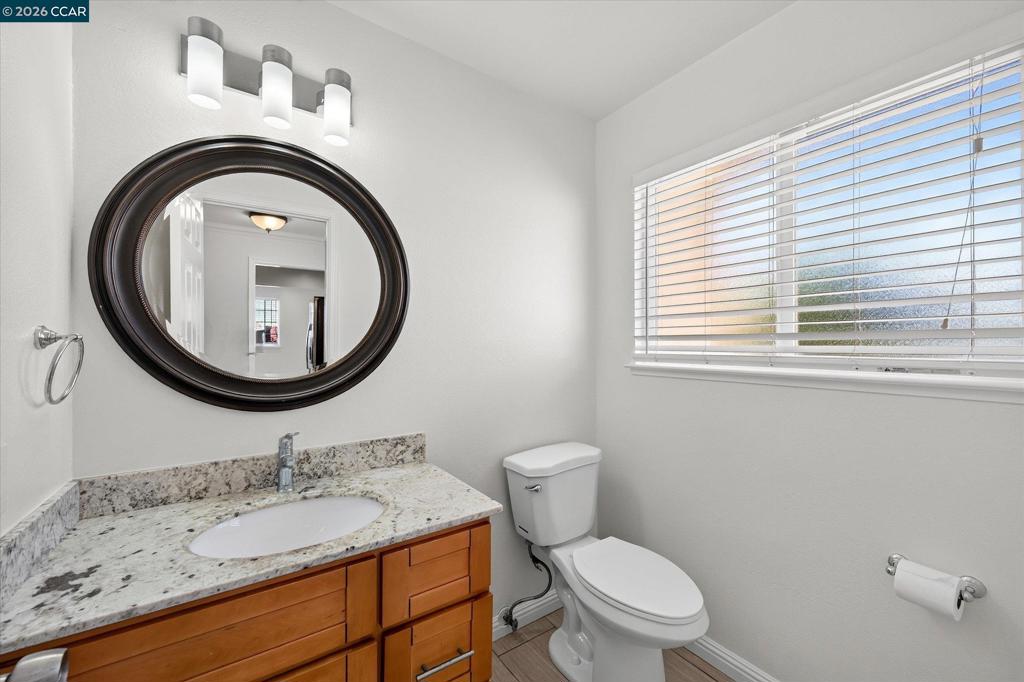 1104 Canterbury Property Photo 25