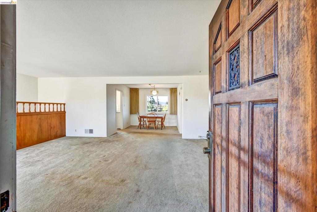 860 Marin Rd Property Photo 5