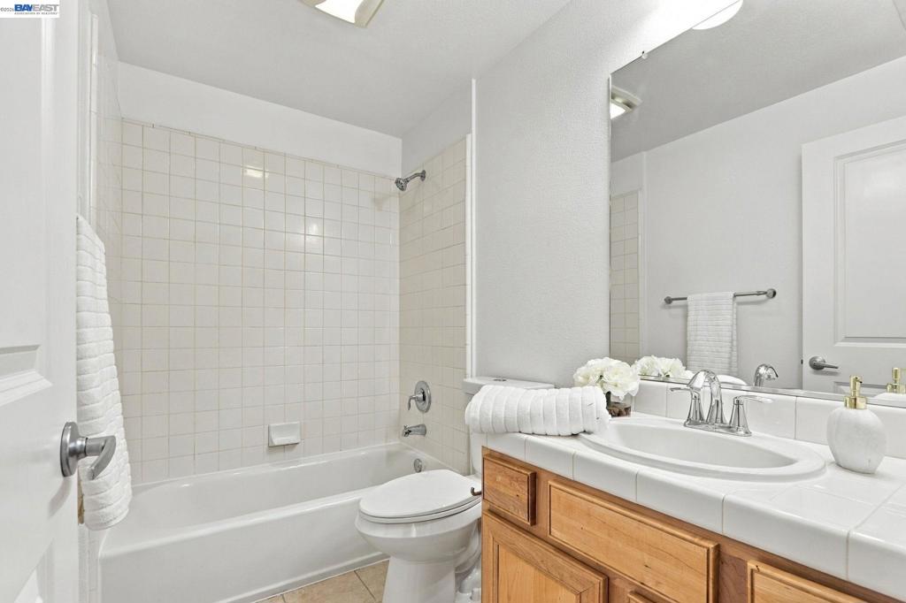 43 Bassett St Property Photo 33