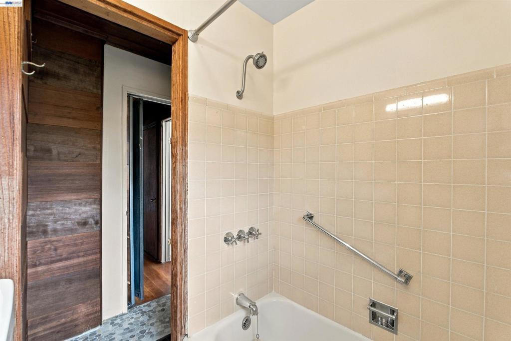 1076 Grizzly Peak Blvd Property Photo 37