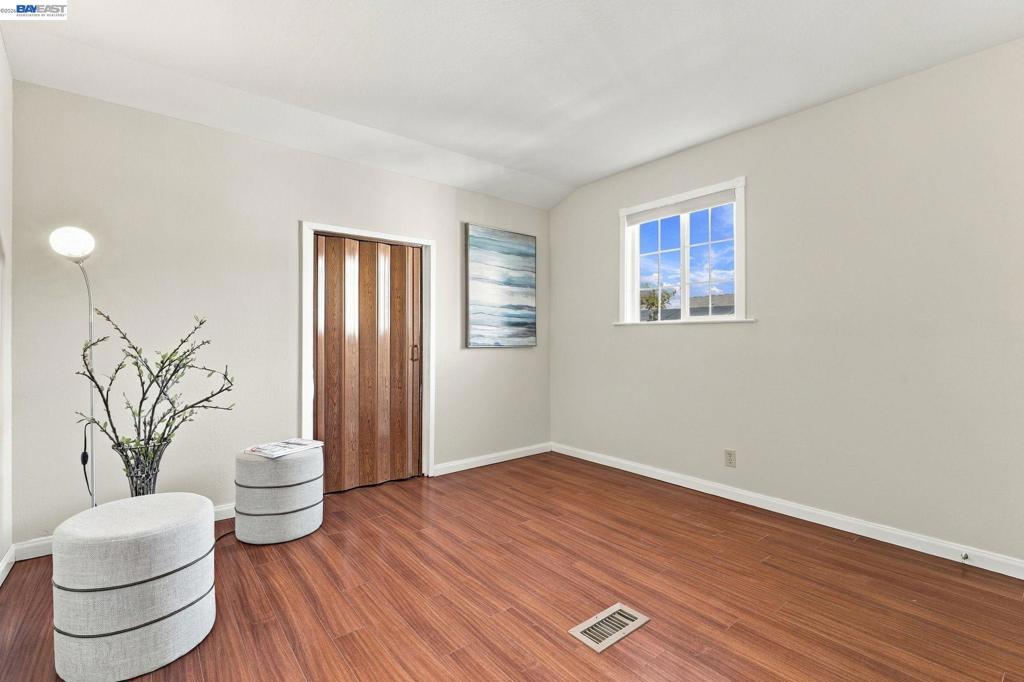 38033 Vallejo St Property Photo 29