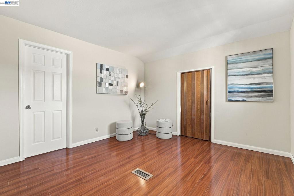 38033 Vallejo St Property Photo 30