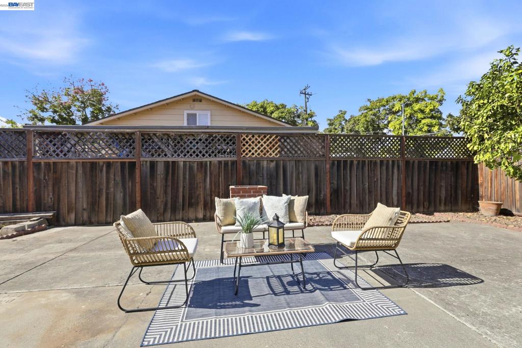 38033 Vallejo St Property Photo 37