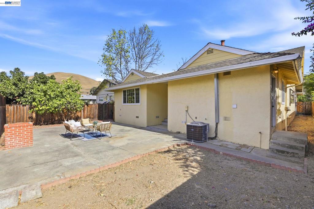 38033 Vallejo St Property Photo 41
