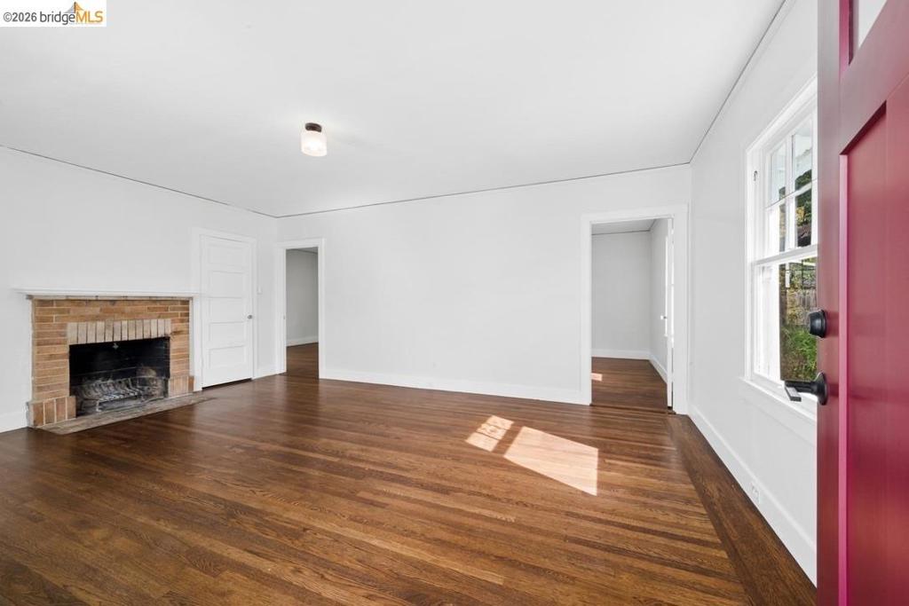 845 Neilson Property Photo 4