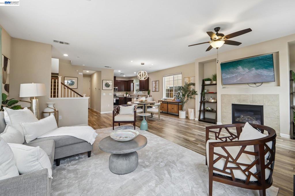 53 Halsey Ct