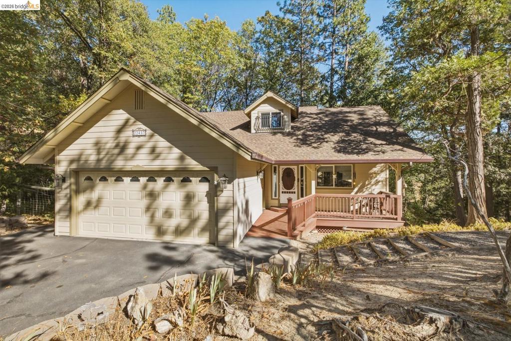 22437 E Rhine River Dr Property Photo 1