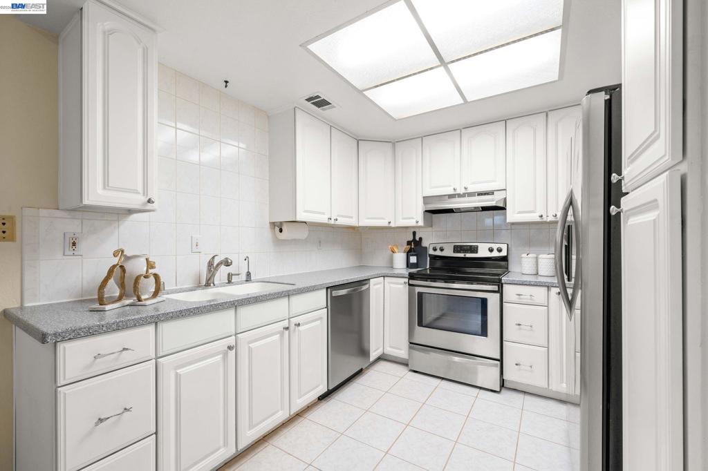 618 Morgan Cmn Property Photo 12