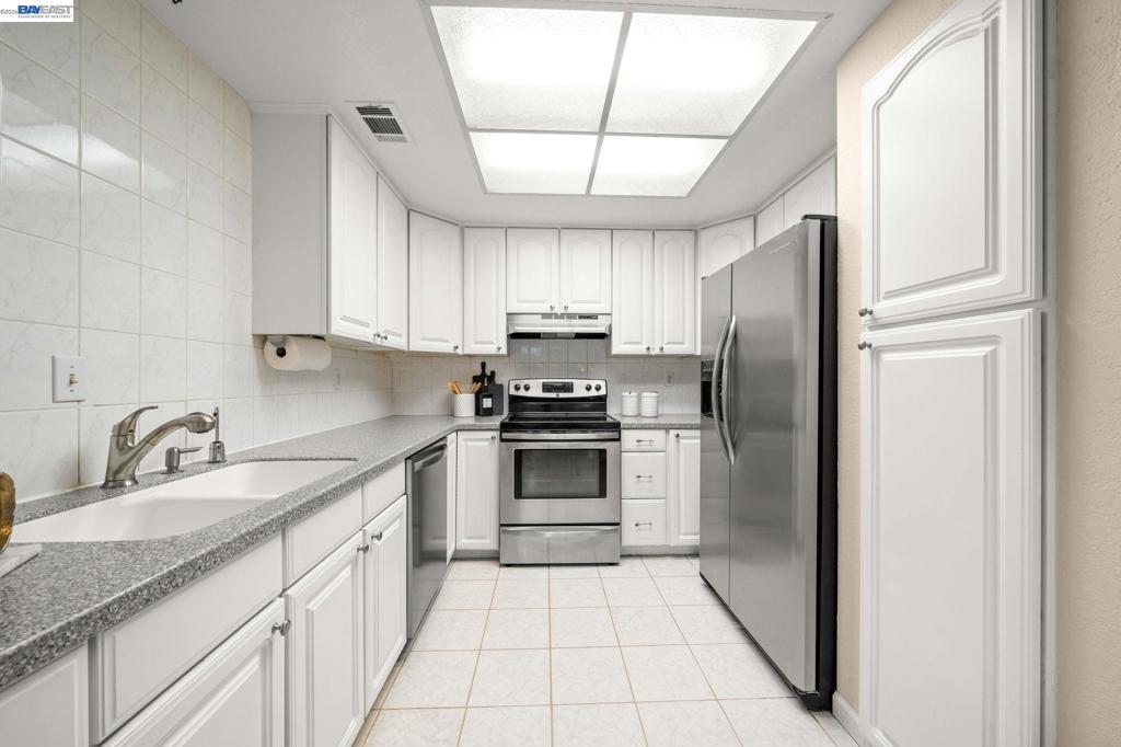 618 Morgan Cmn Property Photo 13