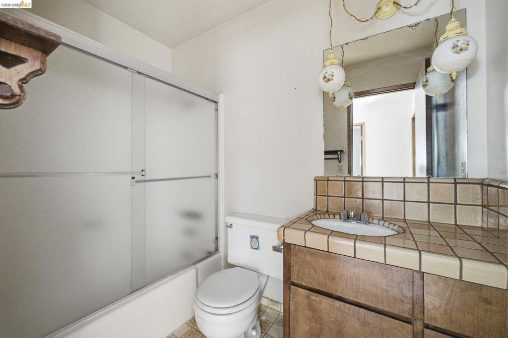 21919 Fallview Dr Property Photo 13