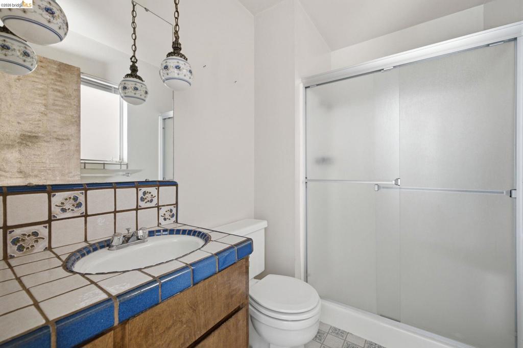 21919 Fallview Dr Property Photo 17