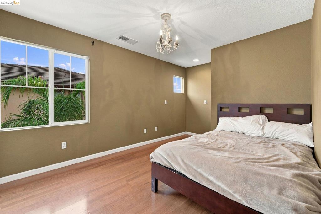 512 Piatta Ct Property Photo 34