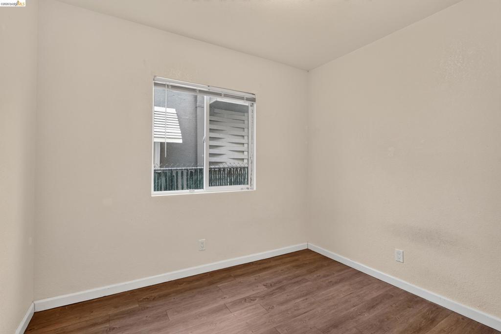 1366 Redwood St Property Photo 12