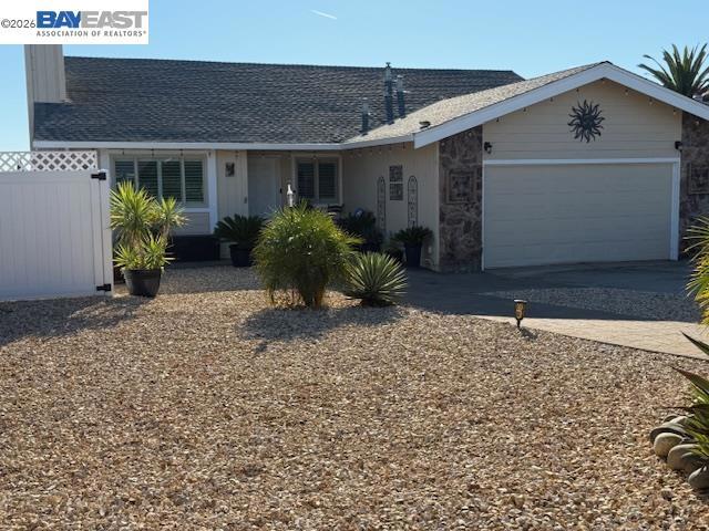 5520 Starboard Ct. Property Photo 1